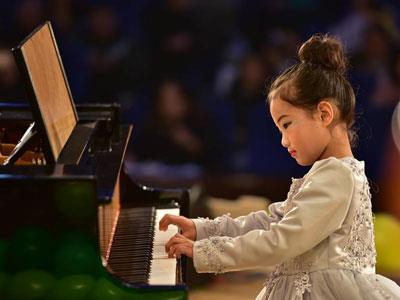 招聘洛阳钢琴家教老师